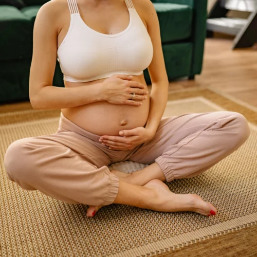 Massage et grossesse : quels bienfaits selon les trimestres ?