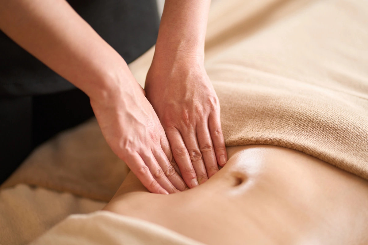 Massage ventre.