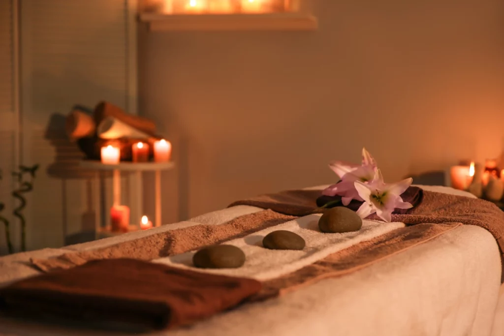 Massage à la pierre.