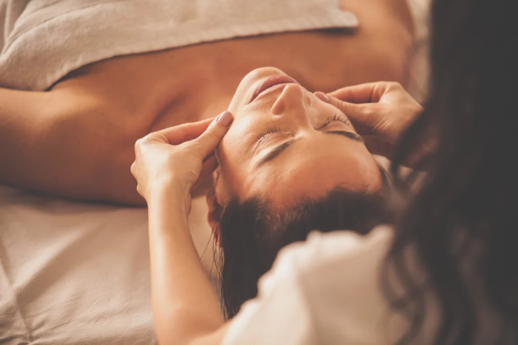 Massage asiatique.