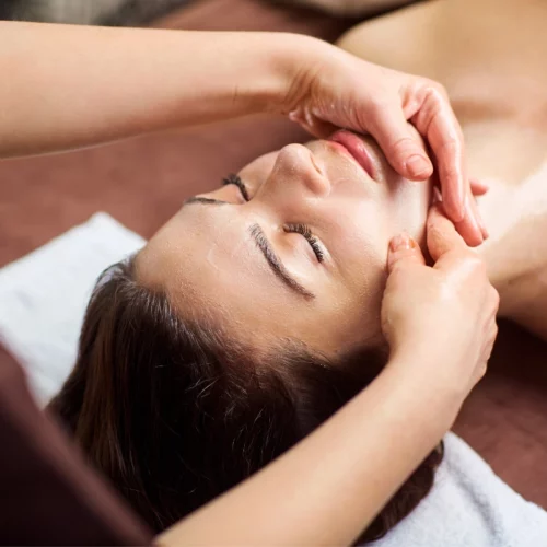Massages pour migraines : quels types privilégier ?