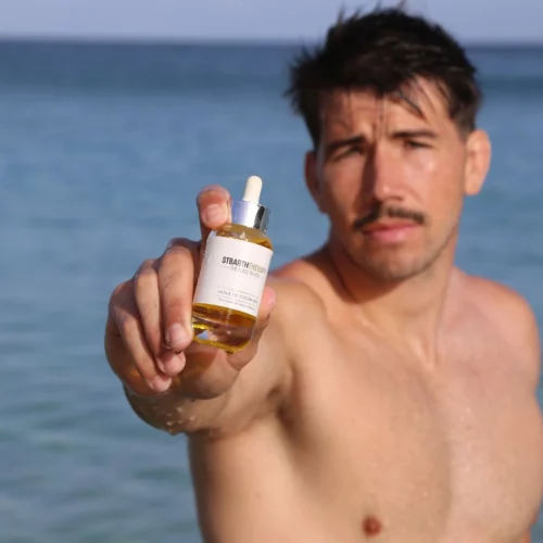 Huile de jojoba : bienfaits pour la peau et les cheveux