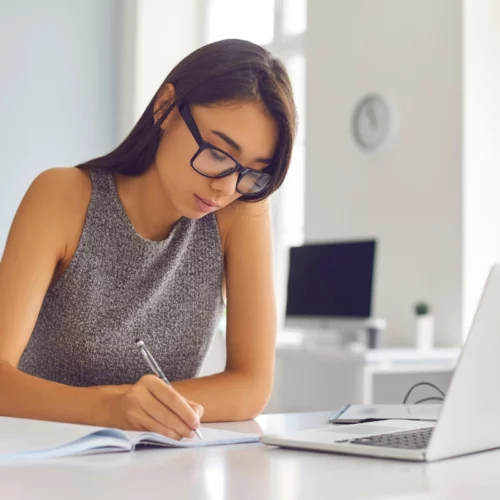 Formation massage en ligne : guide complet